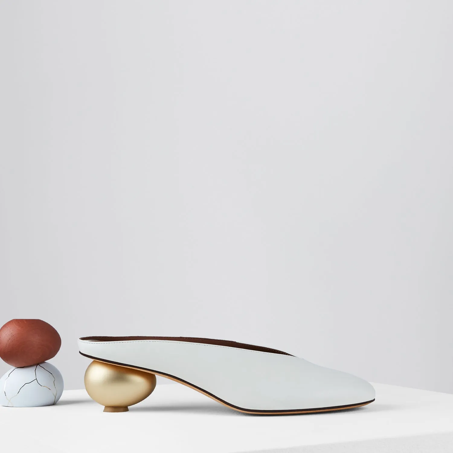 Egg Mules in Cera