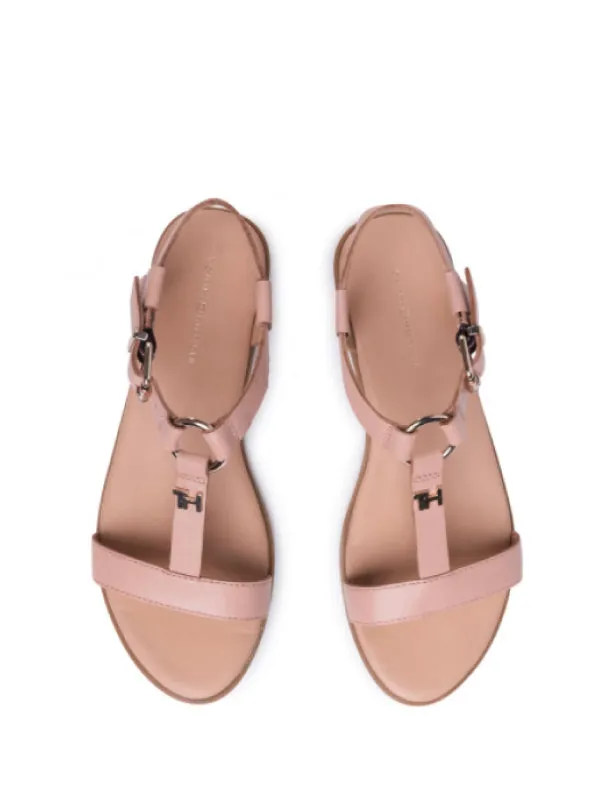 Feminine Leather Flat Sandal