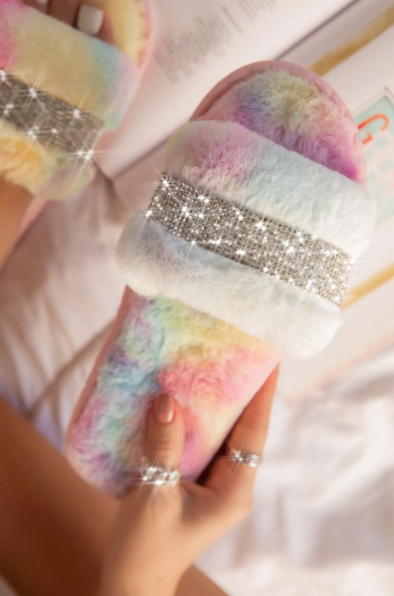 Flat-Heel Flat  Round-Toe Slippers