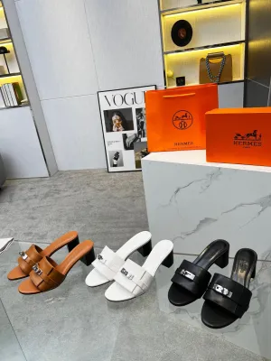 SE1039 H Gigi 50 Sandal / Size5-10