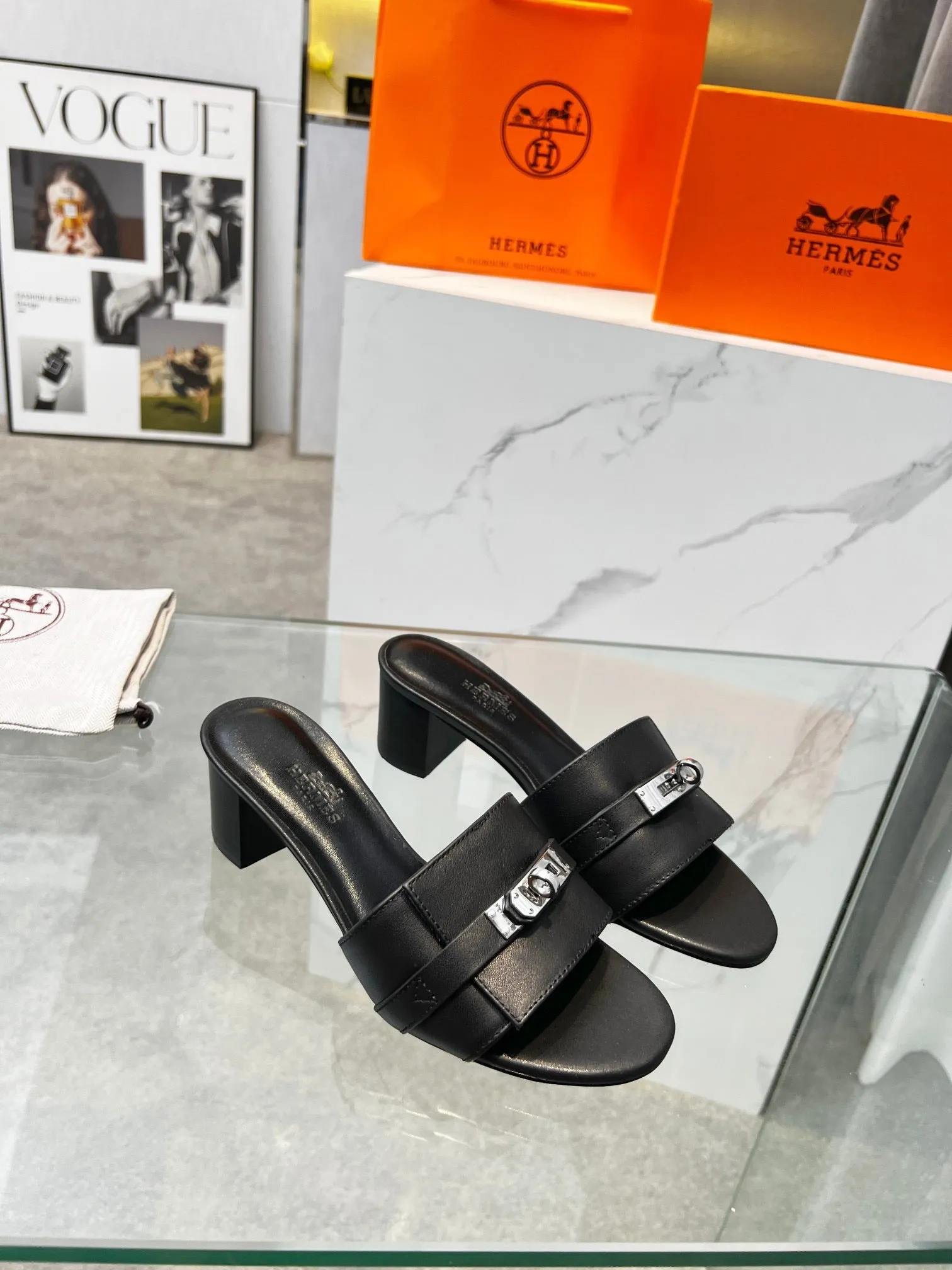 SE1039 H Gigi 50 Sandal / Size5-10