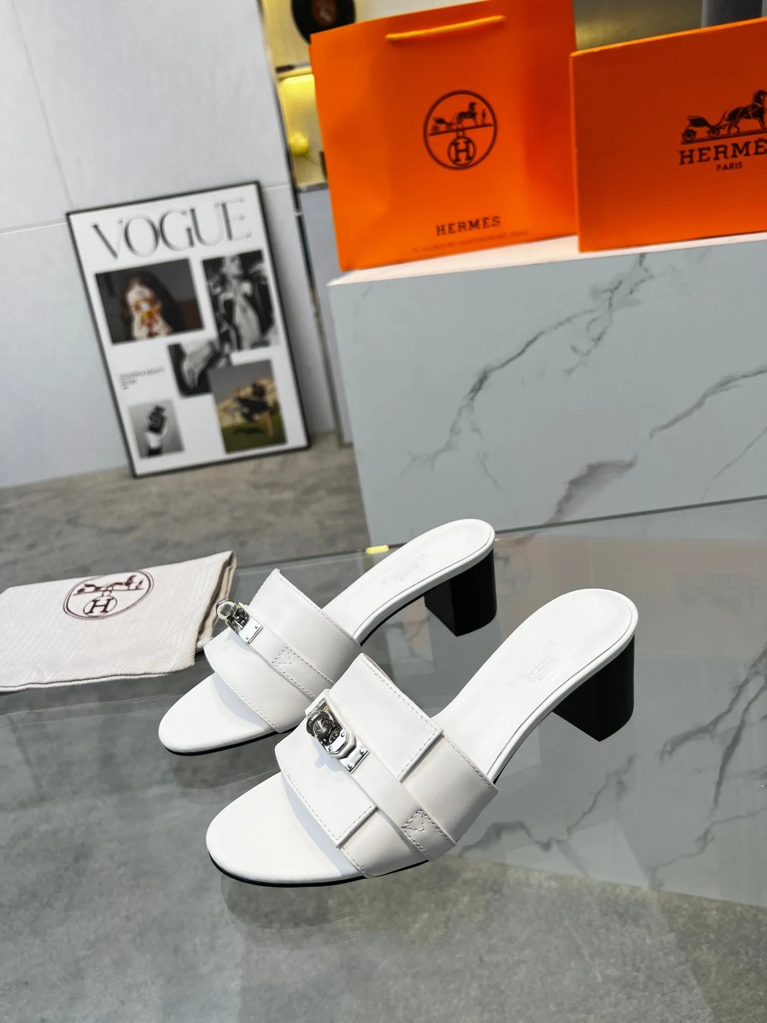 SE1039 H Gigi 50 Sandal / Size5-10