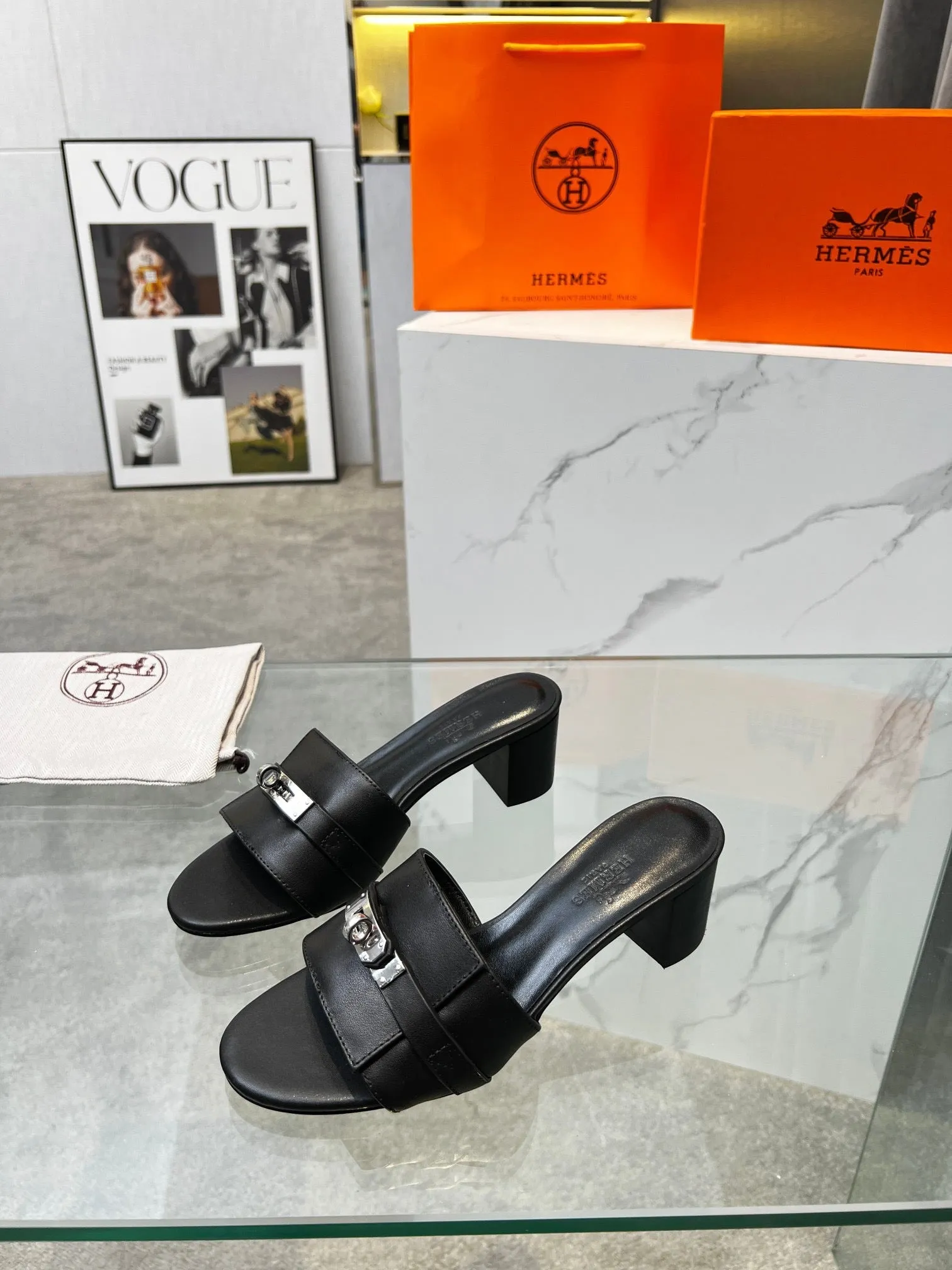 SE1039 H Gigi 50 Sandal / Size5-10