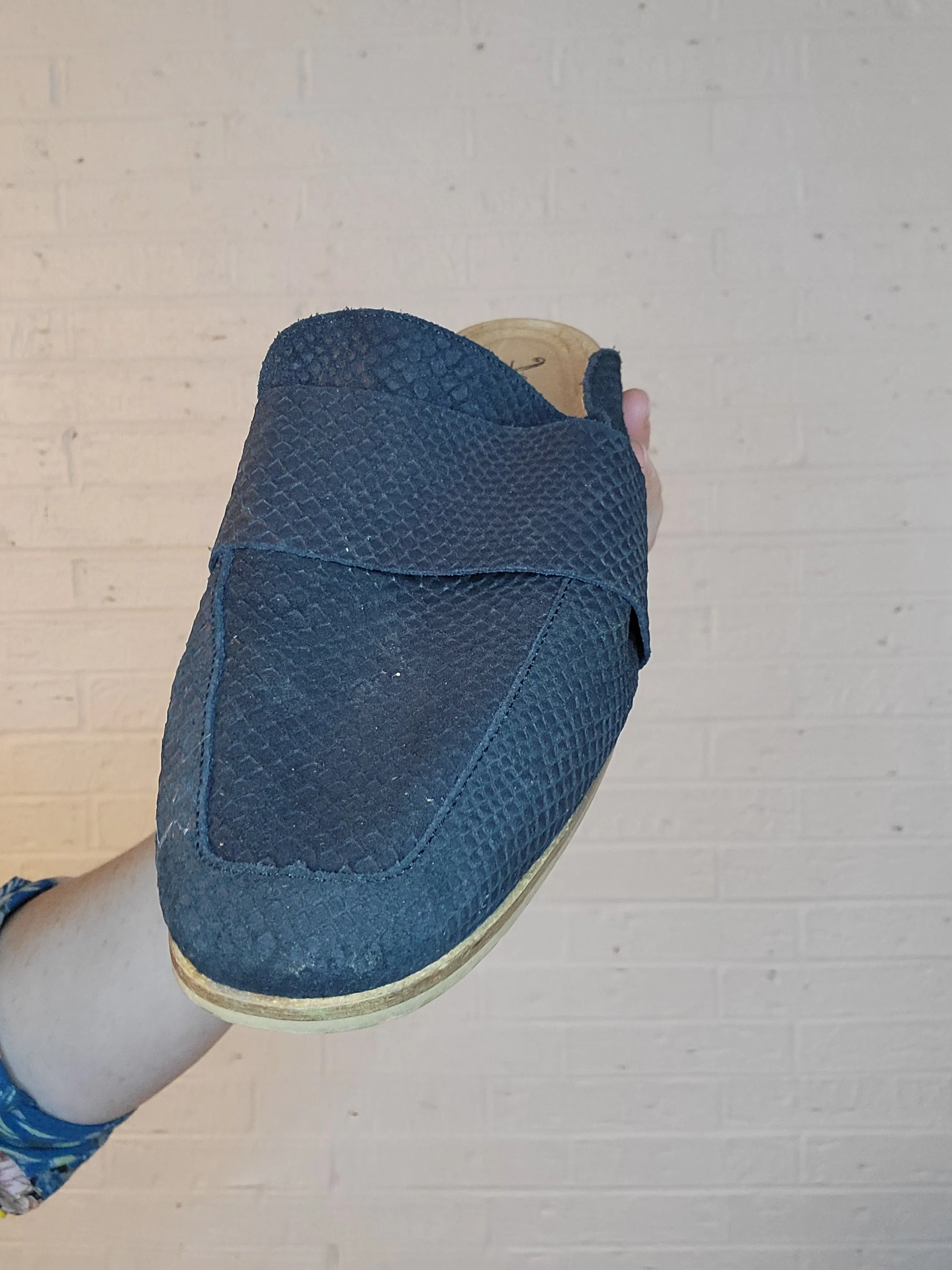 Size 7.5 Free People mules