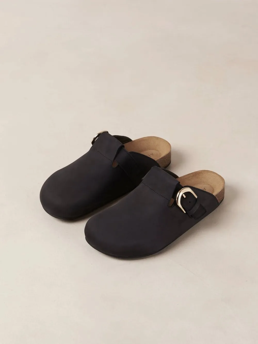 Travis Mules // Black Leather