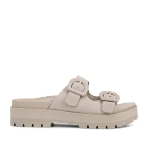 Vionic Capitola Lug Platform Sandal in Beige