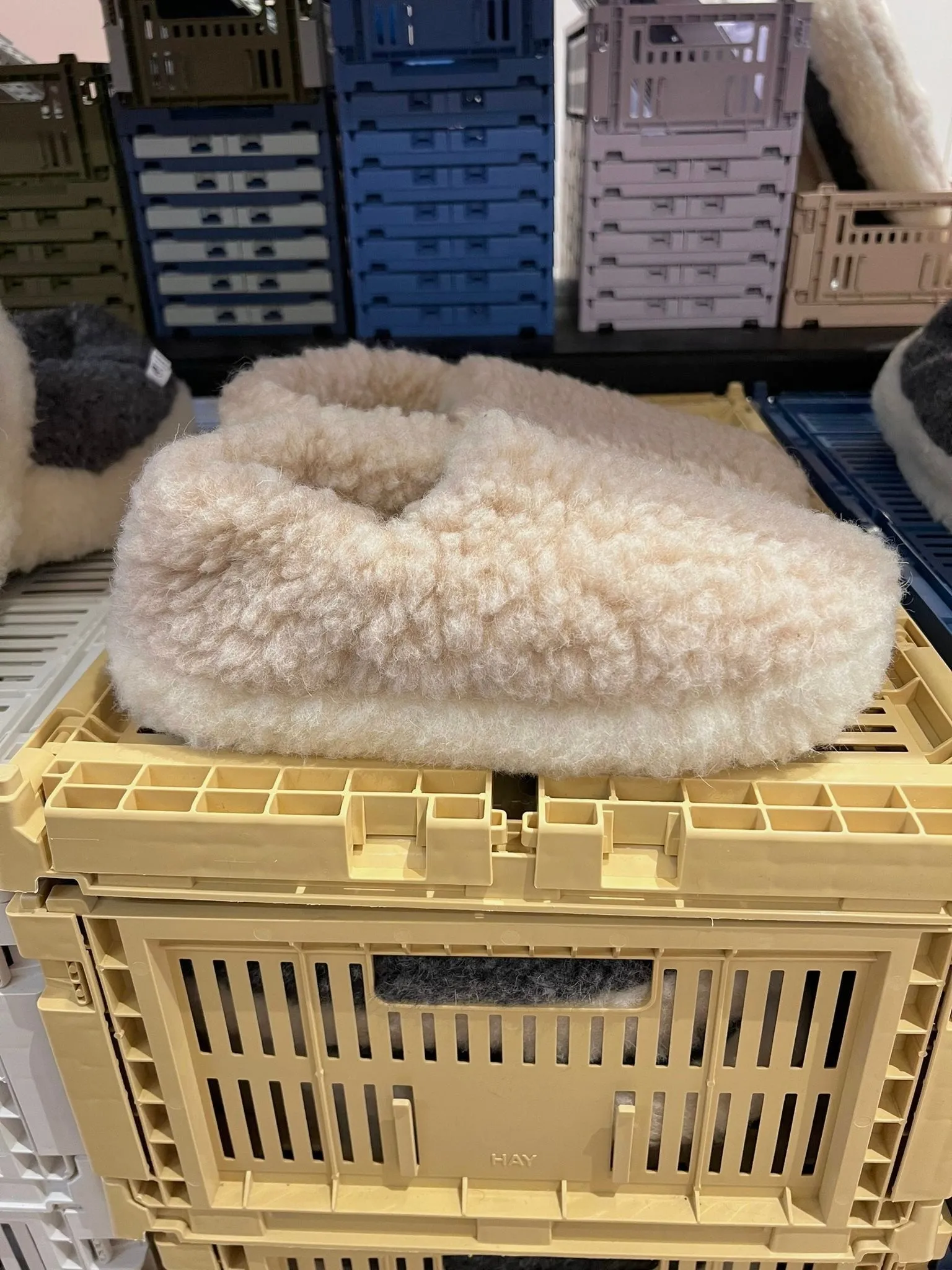 Yoko Wool Full Slippers in Beige Merino Wool